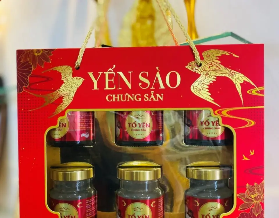 Hộp đựng 6 hũ yến chưng sẵn 70ml đẹp